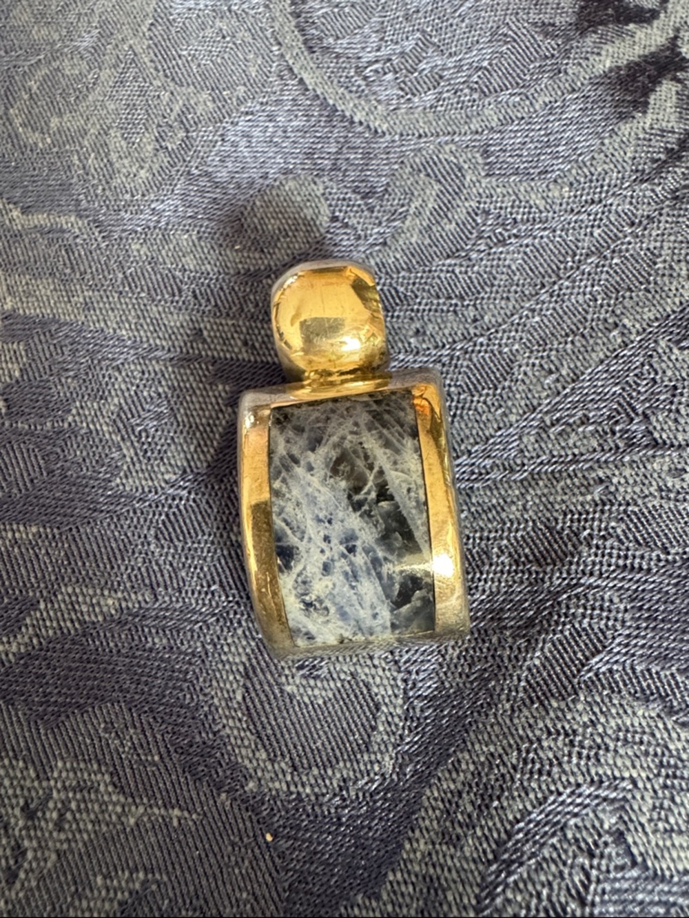Sterling silver blue stone pendant